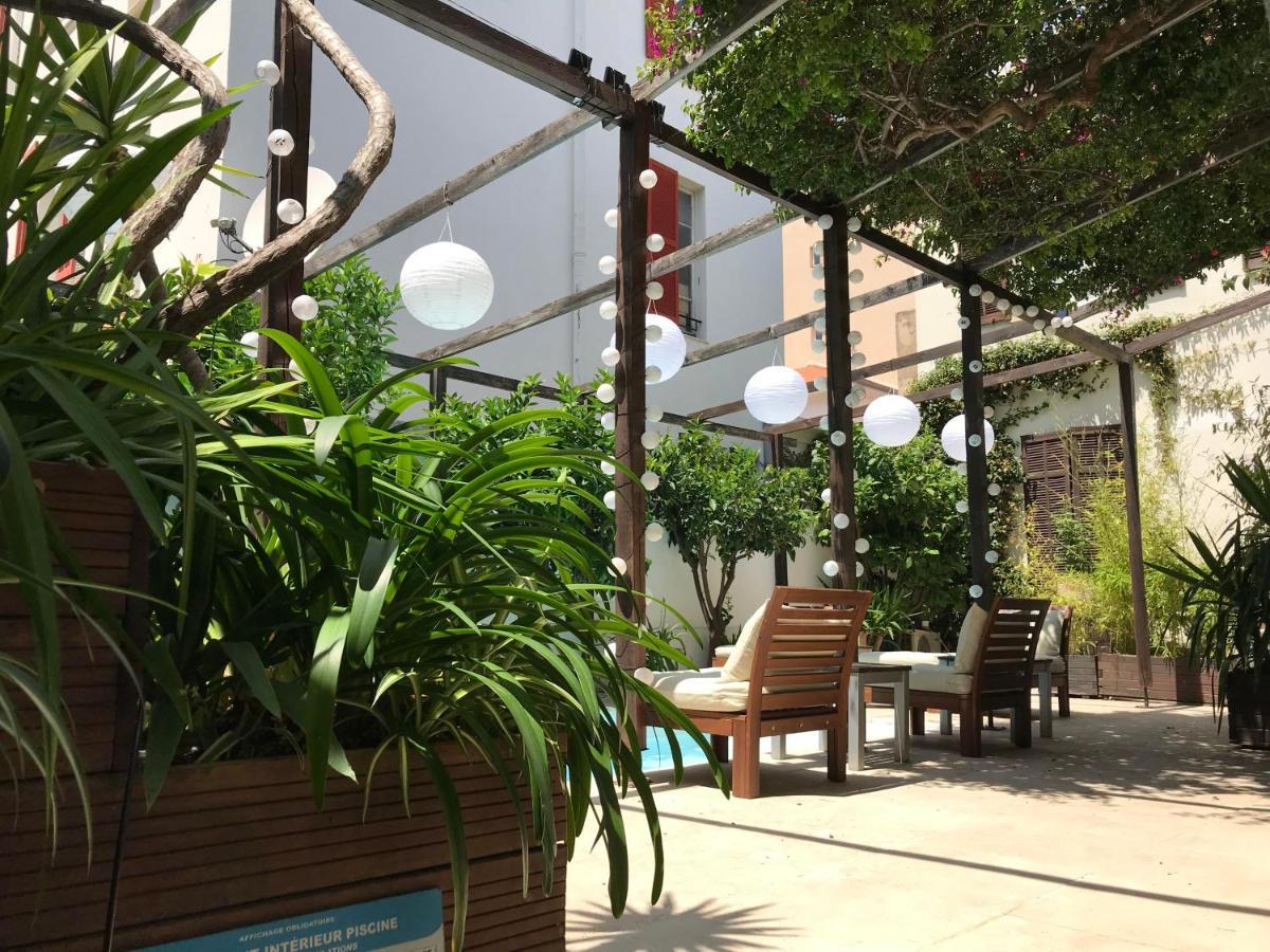 Hotel Saint-Charles Juan-les-Pins Esterno foto