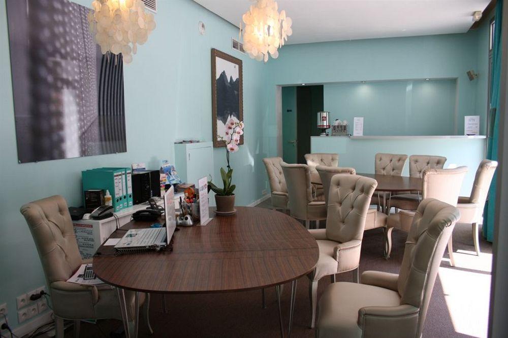 Hotel Saint-Charles Juan-les-Pins Esterno foto