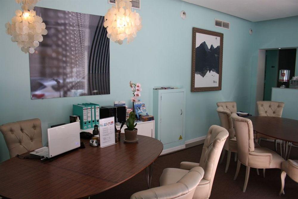 Hotel Saint-Charles Juan-les-Pins Esterno foto