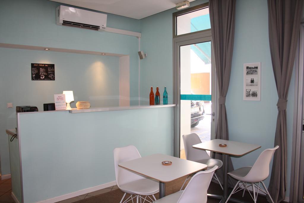 Hotel Saint-Charles Juan-les-Pins Esterno foto