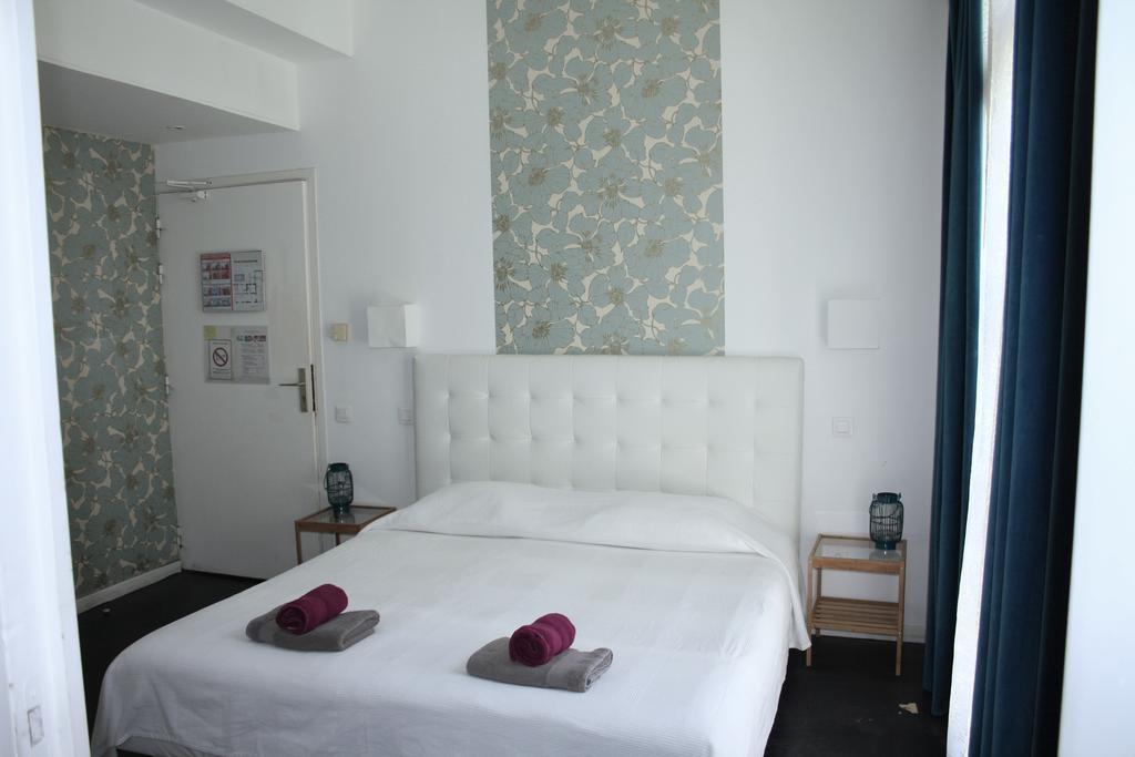 Hotel Saint-Charles Juan-les-Pins Esterno foto