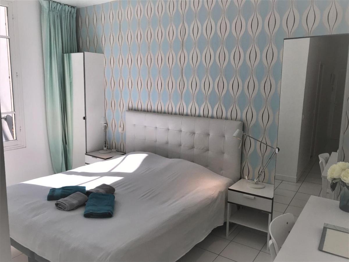 Hotel Saint-Charles Juan-les-Pins Esterno foto